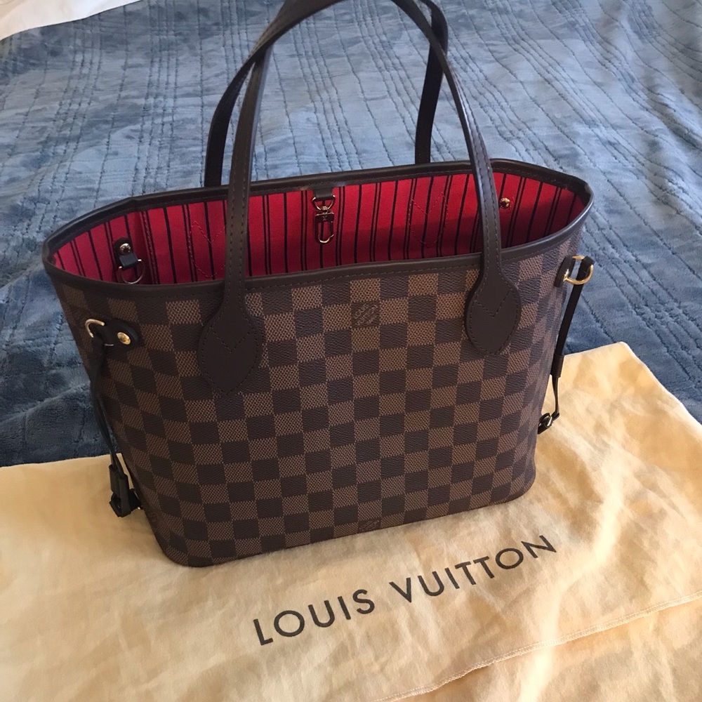Louis Vuitton Neverfull Pm